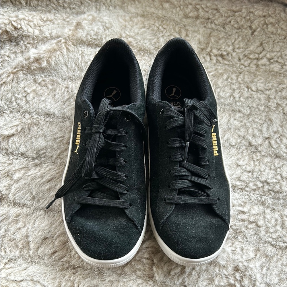 Puma Black Sneakers with Suede Finish and White Sole
